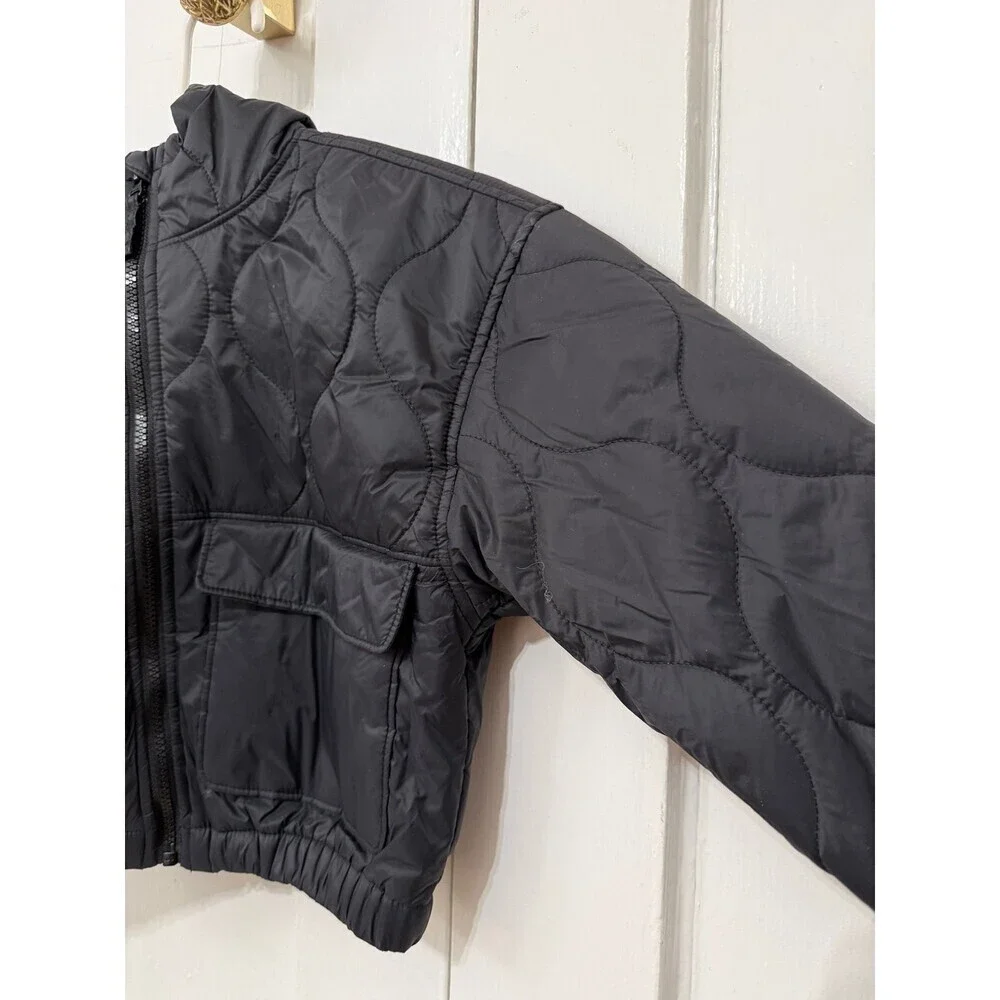 Old Navy Youth Black Puffer Jacket S 6–7